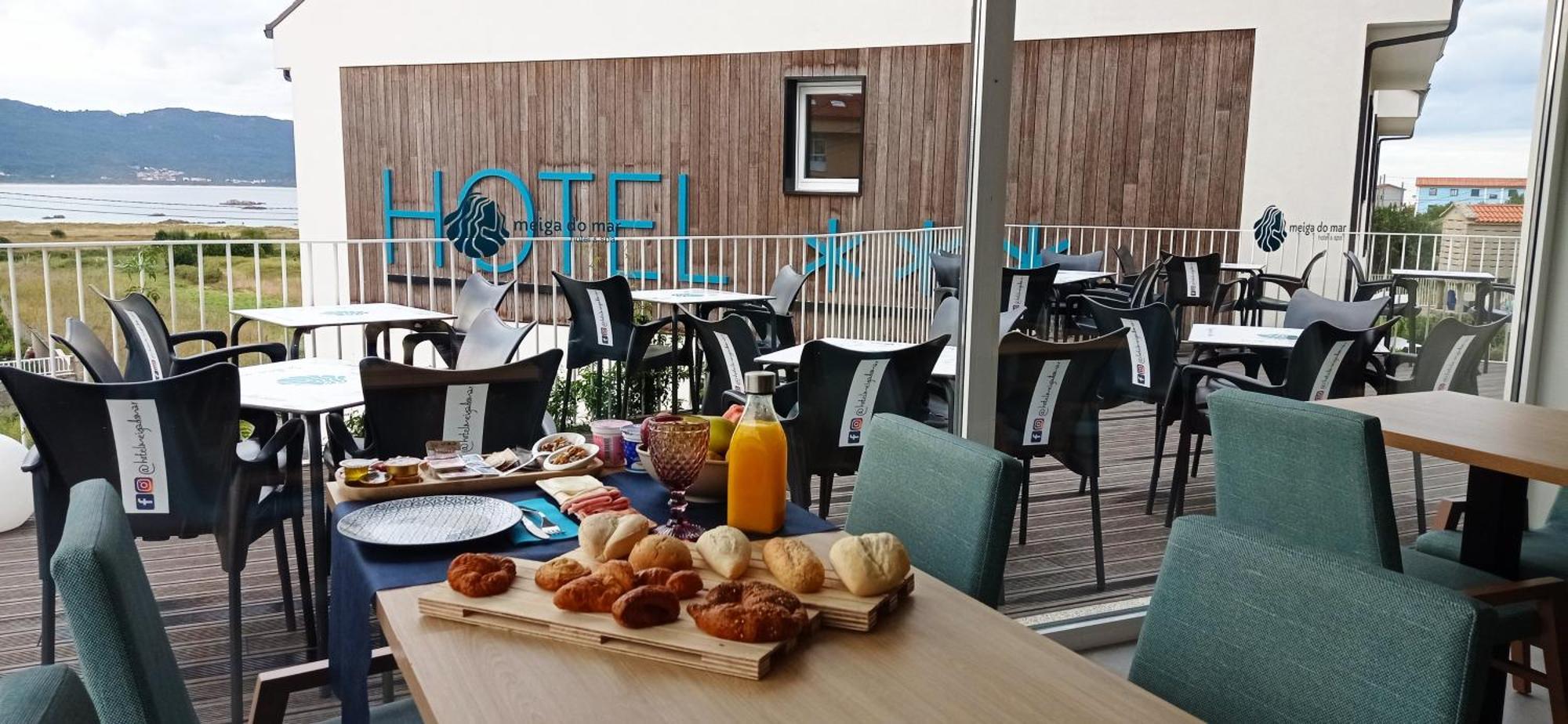 Hotel Spa Meiga Do Mar Caldebarcos エクステリア 写真