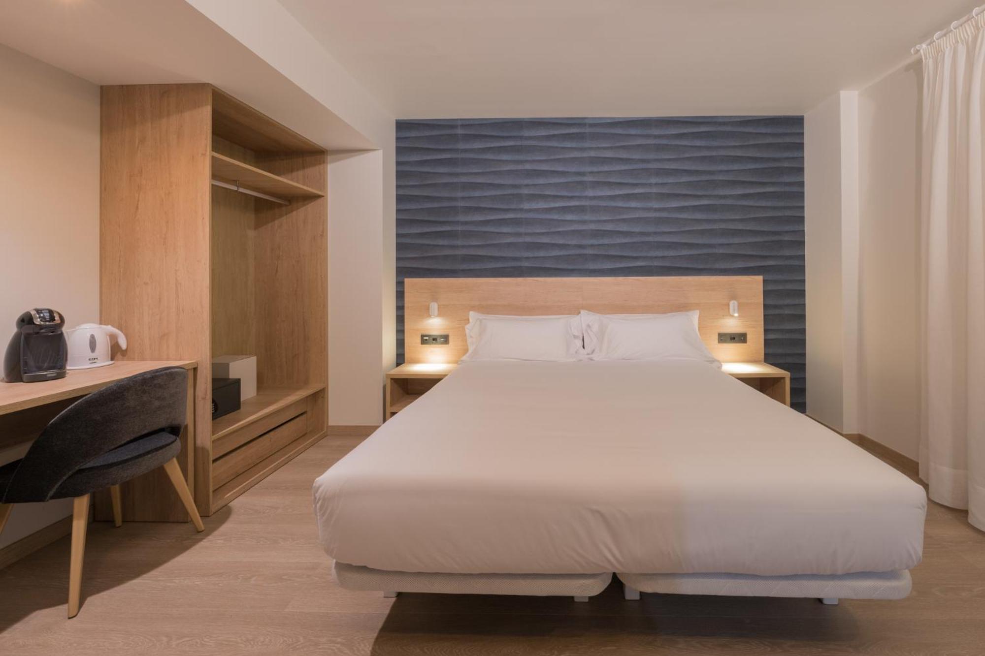 Hotel Spa Meiga Do Mar Caldebarcos エクステリア 写真