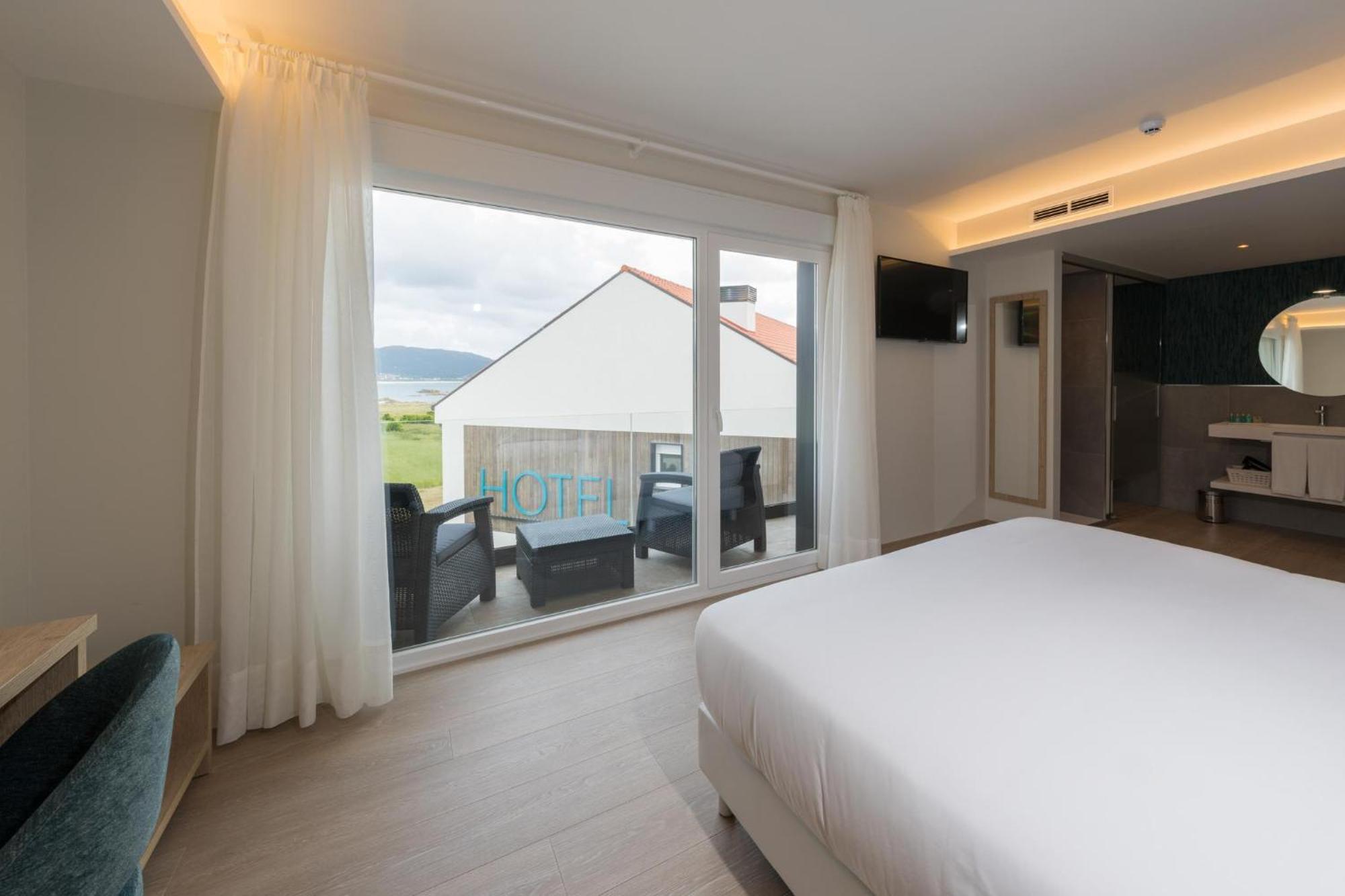 Hotel Spa Meiga Do Mar Caldebarcos エクステリア 写真