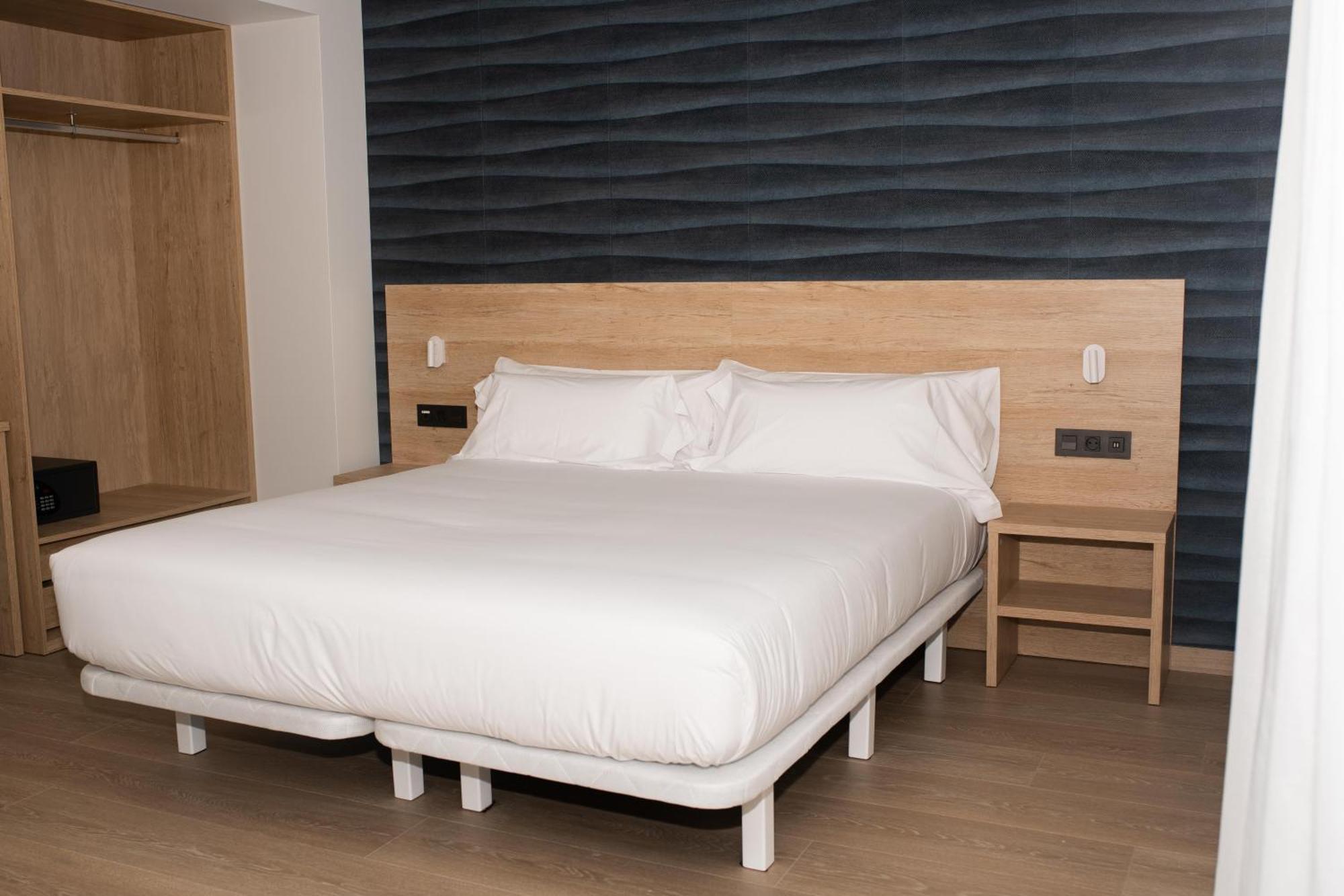 Hotel Spa Meiga Do Mar Caldebarcos エクステリア 写真