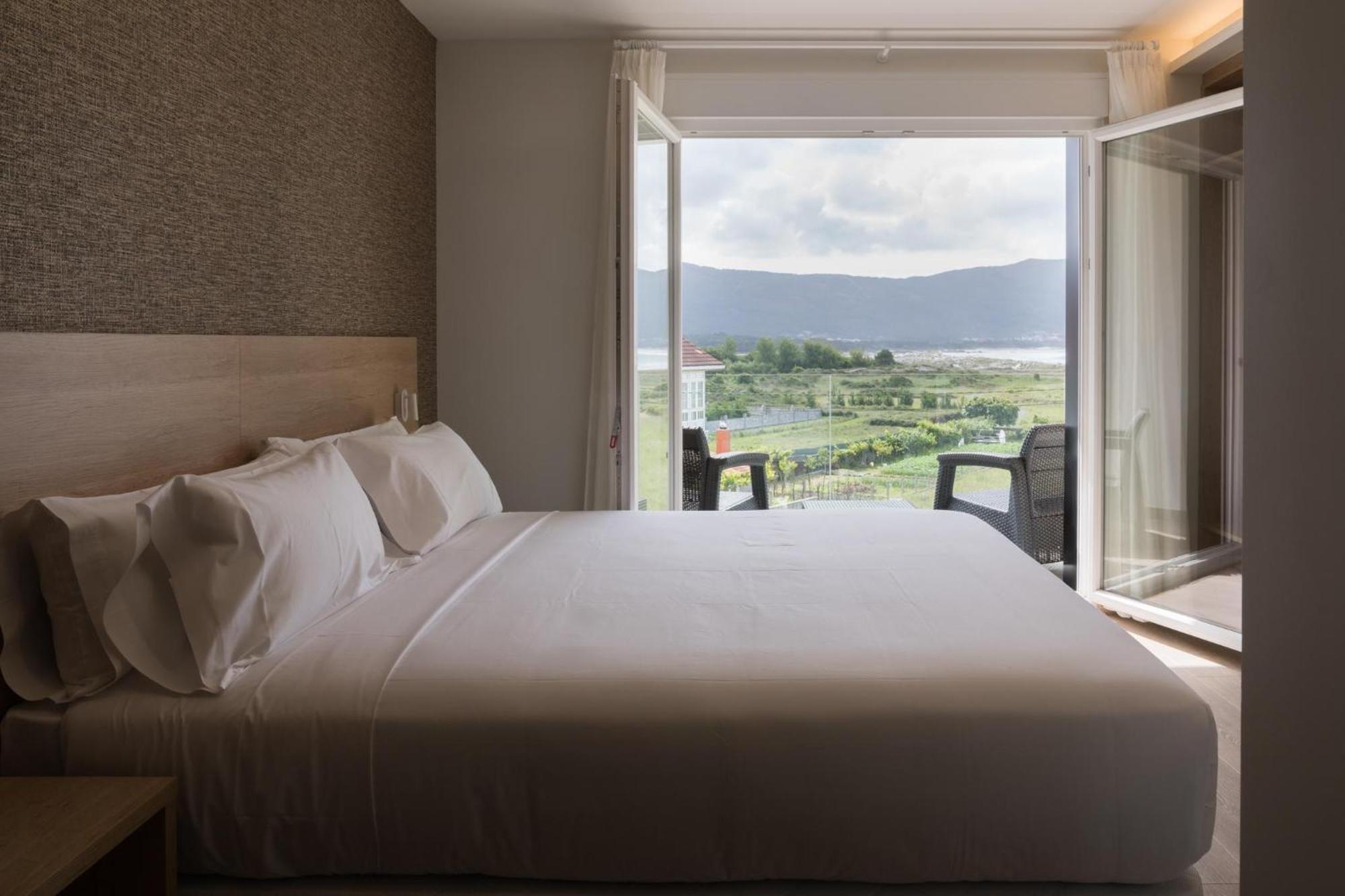 Hotel Spa Meiga Do Mar Caldebarcos エクステリア 写真