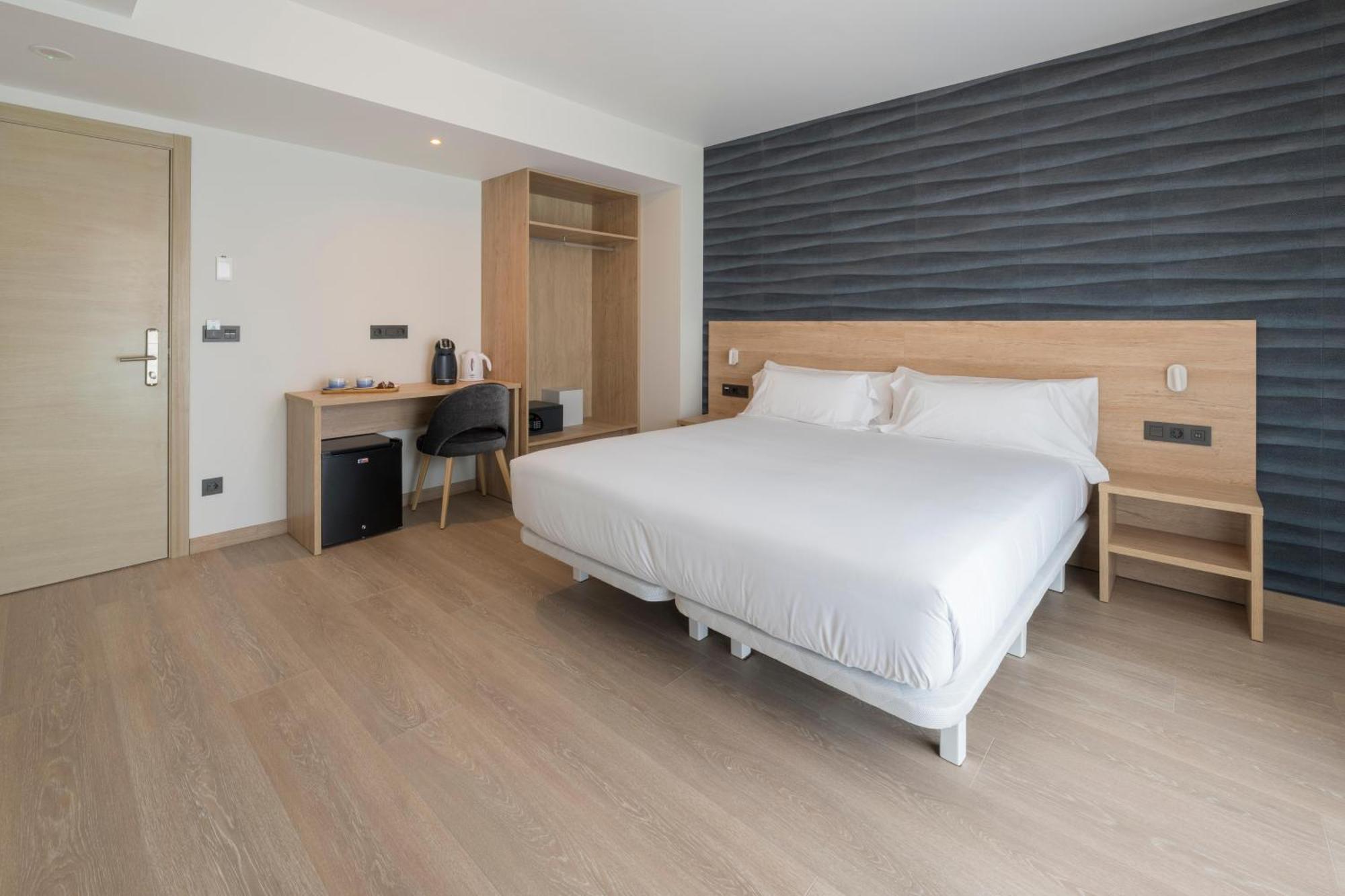 Hotel Spa Meiga Do Mar Caldebarcos エクステリア 写真