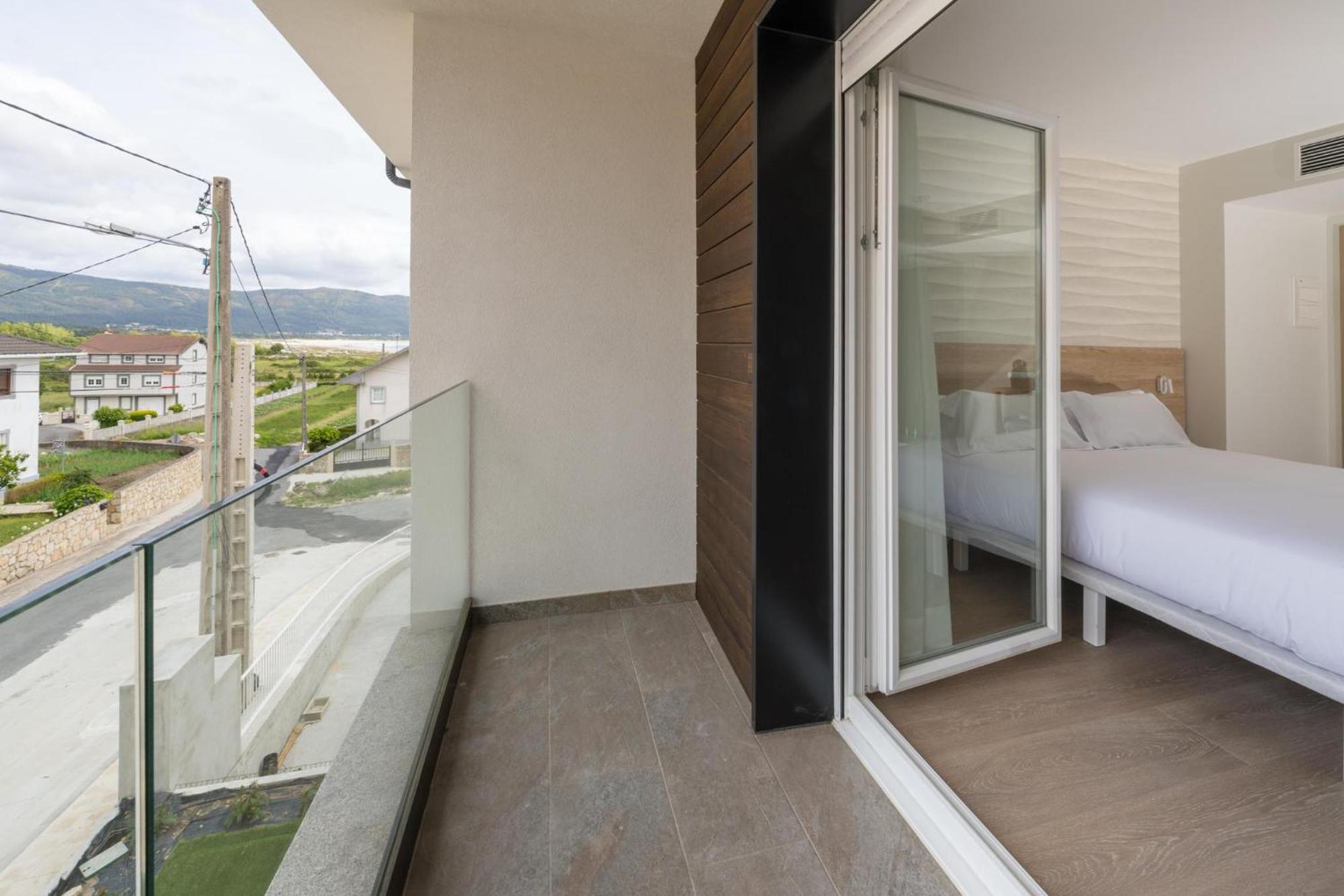 Hotel Spa Meiga Do Mar Caldebarcos エクステリア 写真